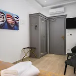 Boutique Golden Key - - Hotell 4*