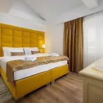 Boutique Golden Key - - Hotel Poreč