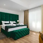 Hotel Boutique Golden Key - - 4*