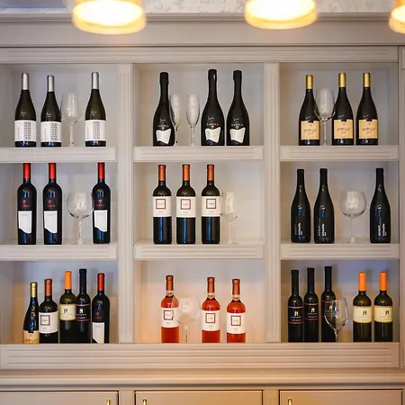 Boutique Golden Key - - 4* Porec