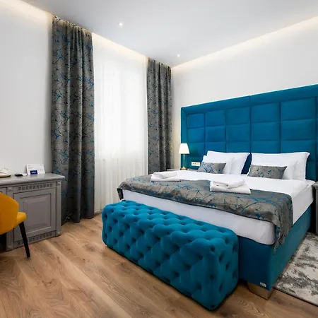 Boutique Golden Key - - 4* Poreč