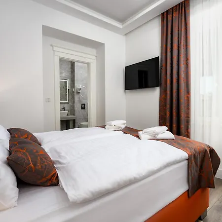 Boutique Golden Key - - 4*