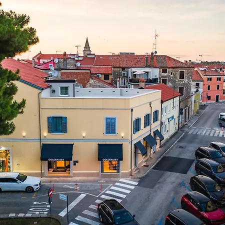 Hotel Boutique Golden Key - - 4*