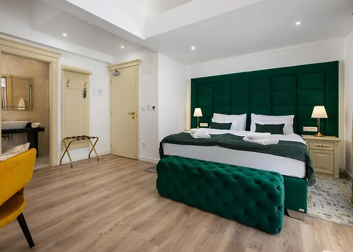 Boutique Golden Key - - Porec