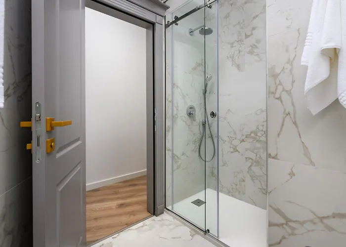 Boutique Golden Key - - Porec