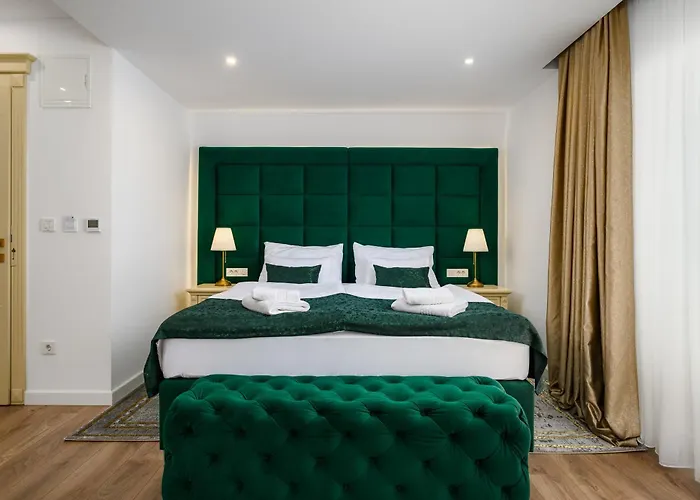 Boutique Golden Key - - 4* Porec