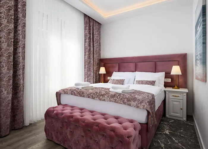 Boutique Golden Key - - Porec