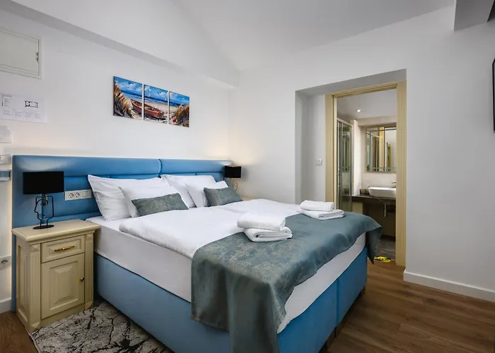 Boutique Golden Key - - 4* Porec