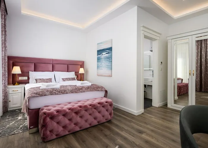 Boutique Golden Key - - Hotel Porec